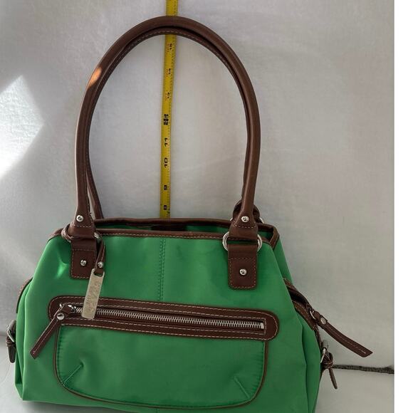 Chaps Kelly Green Nylon Shoulder Bag - Picture 11 of 14